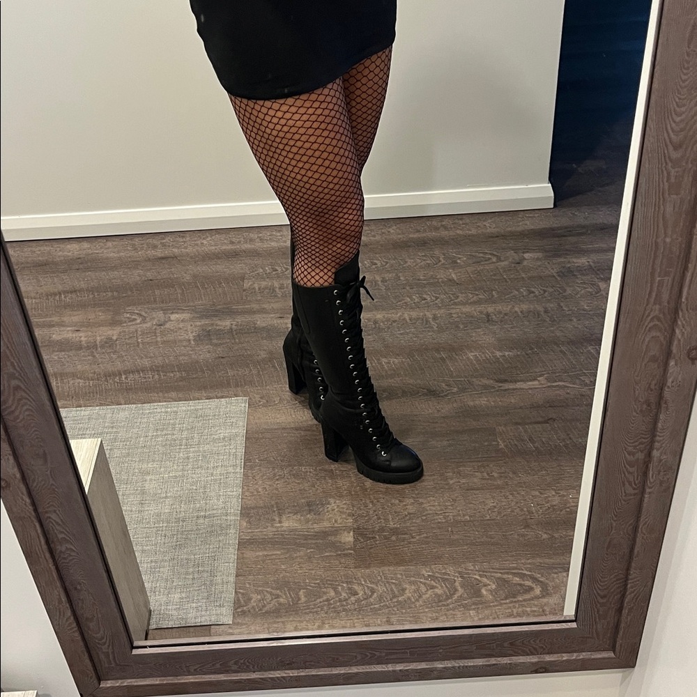 Gianni Renzi Elegant Black Lace-Up High Heel Boots